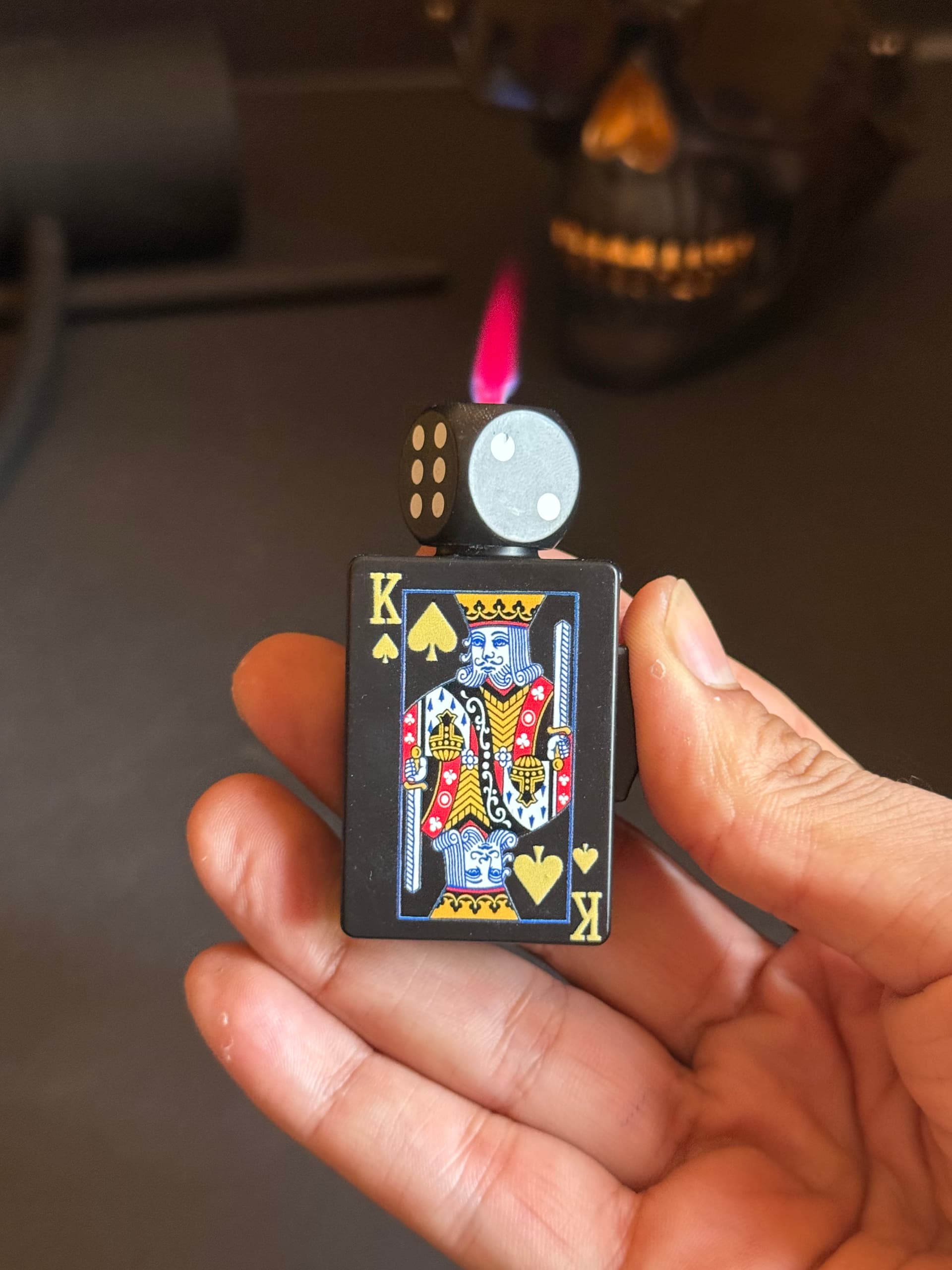 Royal Spin Lighter