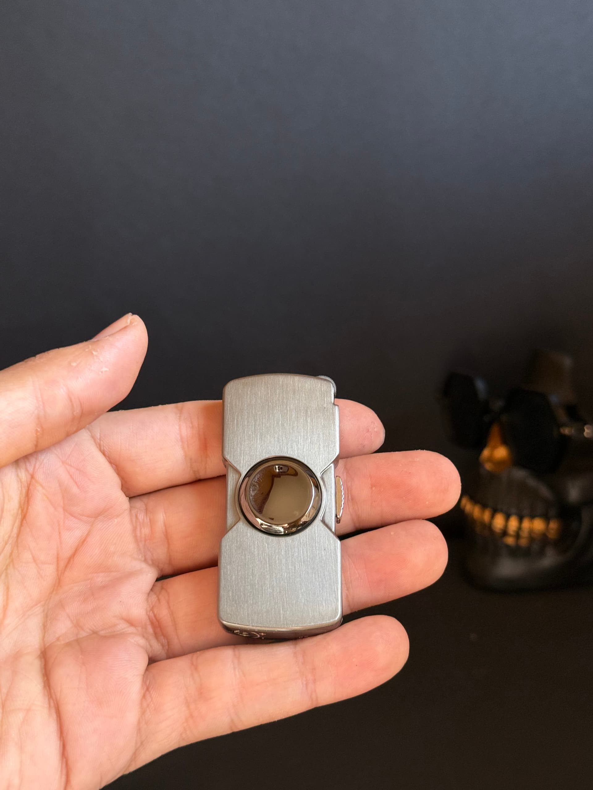 spinner lighter