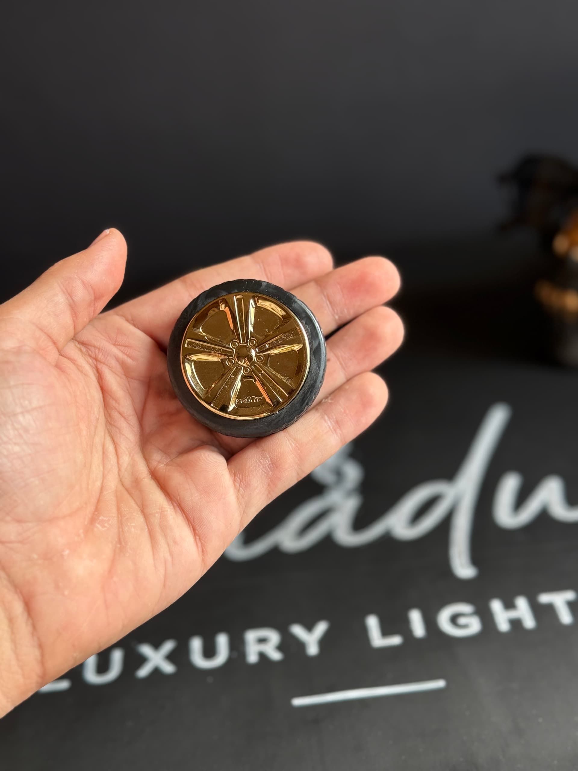 Car Tire Lighter