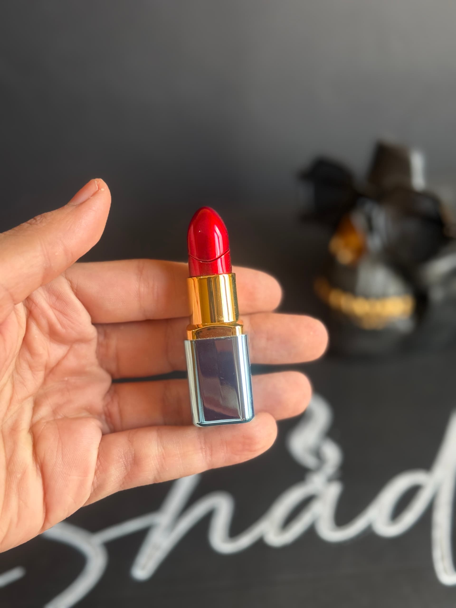Lipstick Lighter